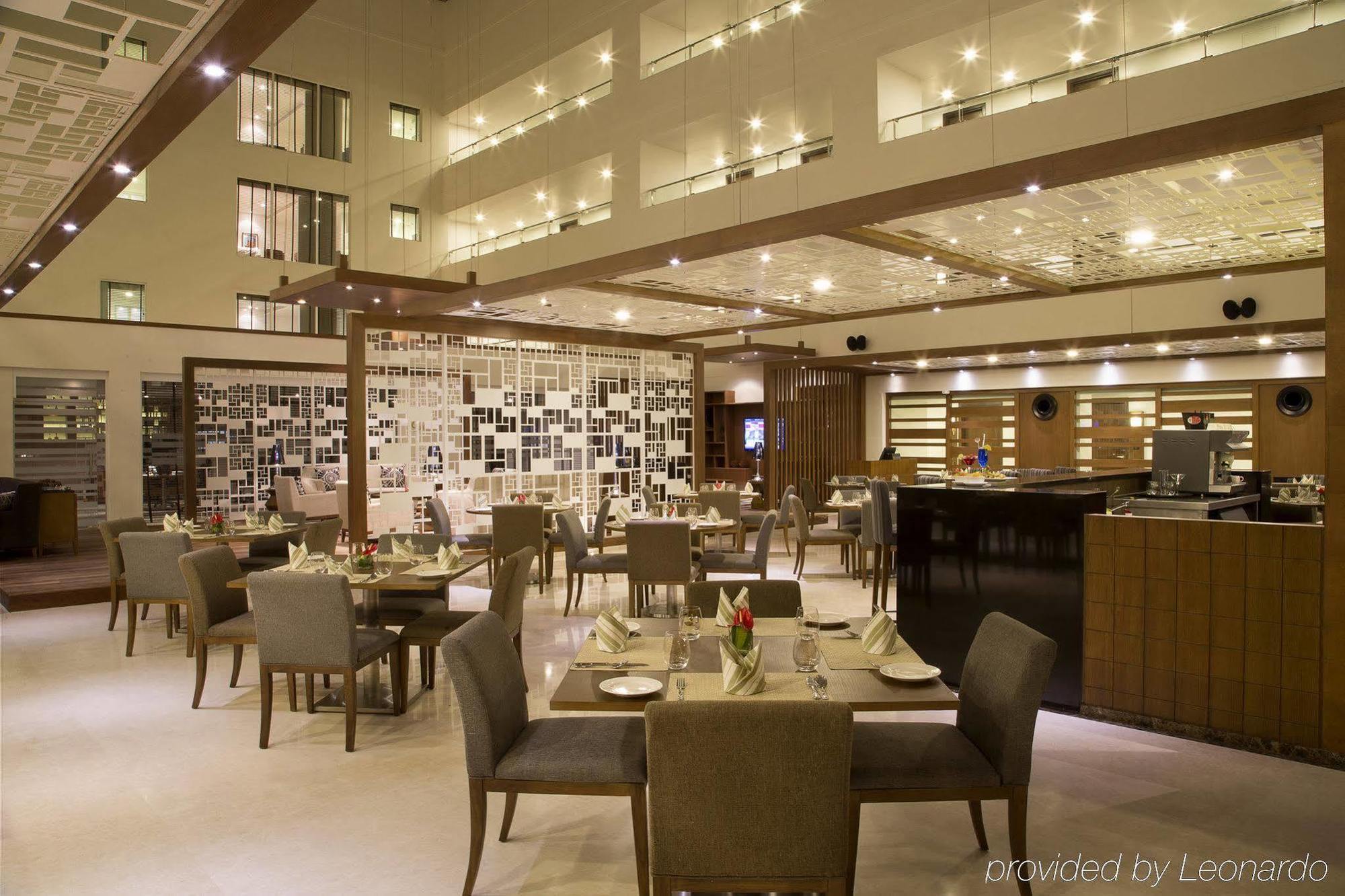Oakwood Residence Whitefield Bangalore Exterior foto